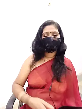 Snapshot of Lucky-Deepthi chatting on March 2025 02:37:02 PM Lucky-Deepthi online show from March 2025 02:37:02 PM