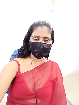 Snapshot of Lucky-Deepthi chatting on March 2025 07:05:01 PM Lucky-Deepthi online show from March 2025 07:05:01 PM