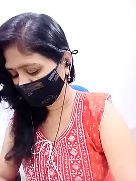 Snapshot of Lucky-Deepthi chatting on March 2025 12:45:01 AM Lucky-Deepthi online show from March 2025 12:45:01 AM