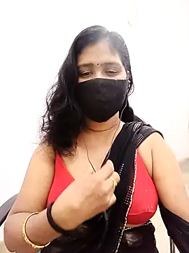 Snapshot of Lucky-Deepthi chatting on September 2025 10:32:01 PM Lucky-Deepthi online show from September 2025 10:32:01 PM