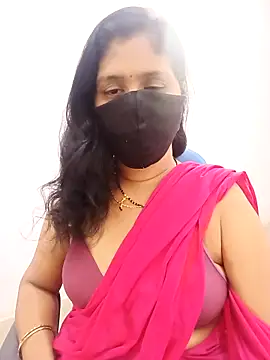 Snapshot of Lucky-Deepthi chatting on November 2025 05:12:01 PM Lucky-Deepthi online show from November 2025 05:12:01 PM