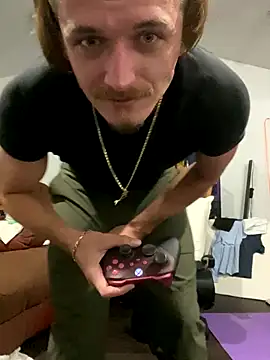 Snapshot of SparingTeller chatting on November 2025 10:37:02 AM SparingTeller online show from November 2025 10:37:02 AM