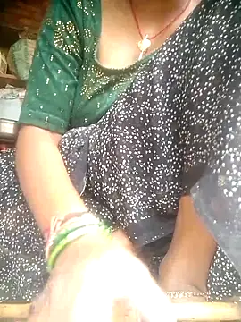 Amaya Bajwa online show from October 2025 04:07:01 AM