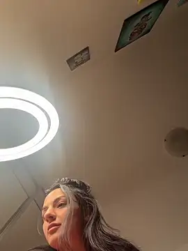 Snapshot of NNNoire chatting on February 2026 04:02:02 PM NNNoire online show from February 2026 04:02:02 PM