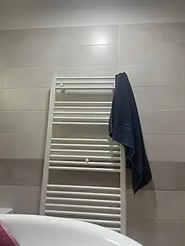 Snapshot of NNNoire chatting on February 2026 07:06:02 AM NNNoire online show from February 2026 07:06:02 AM