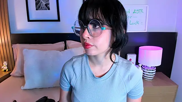 vi anaya online show from March 2026 12:05:02 PM