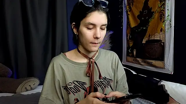 Snapshot of Hyeon_Jin chatting on January 2025 08:42:01 PM Hyeon Jin online show from January 2025 08:42:01 PM