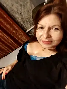 Snapshot of Angelina4531 chatting on February 2025 02:42:02 AM Angelina4531 online show from February 2025 02:42:02 AM