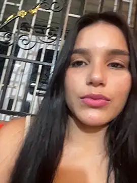 the queen of street online show from March 2025 05:49:02 AM