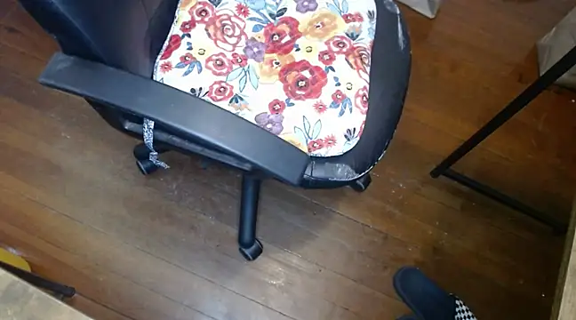 Snapshot of marcof8in chatting on February 2025 08:31:02 AM marcof8in online show from February 2025 08:31:02 AM