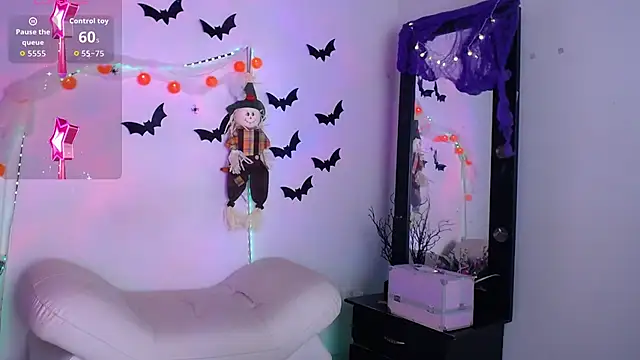 Yorkeidys1 online show from October 2025 02:45:01 AM