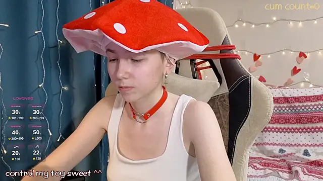 Snapshot of Aurora_First chatting on February 2026 04:56:02 PM Aurora First online show from February 2026 04:56:02 PM