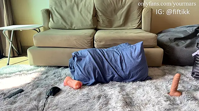 Snapshot of YourMarsLove chatting on February 2025 03:22:01 AM YourMarsLove online show from February 2025 03:22:01 AM