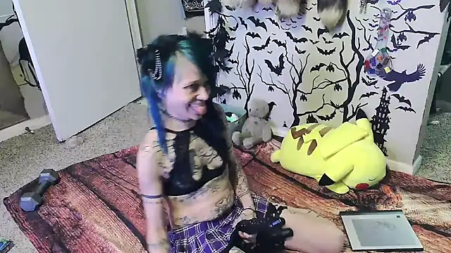 trashbrat online show from November 2025 02:01:02 AM