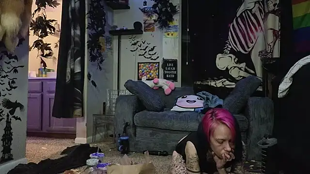 trashbrat online show from March 2026 08:15:01 AM