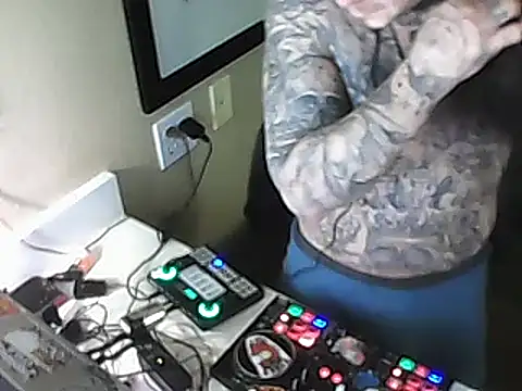 justthetip4209 online show from March 2025 08:26:02 AM