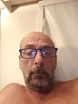 LuluEros online show from September 2025 06:19:02 PM