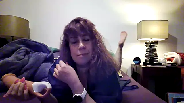 sweetinside  online show from February 2025 06:56:02 PM