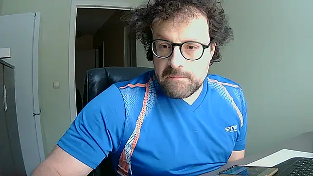 littlehairyman online show from January 2026 08:07:01 AM