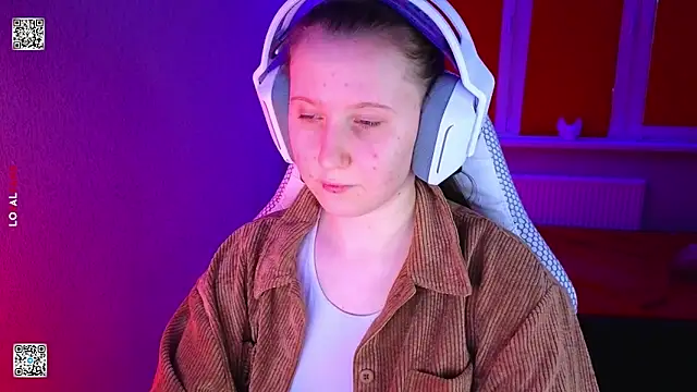 mon lola online show from February 2026 02:13:01 PM