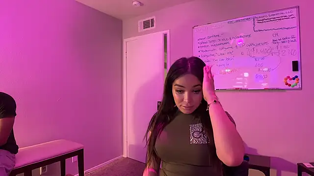 TaeeReazons online show from January 2026 11:27:02 AM