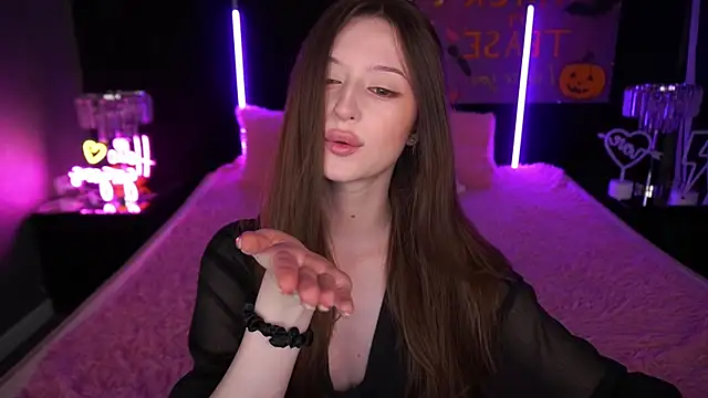 Marmeladkaaa online show from November 2025 02:29:01 PM