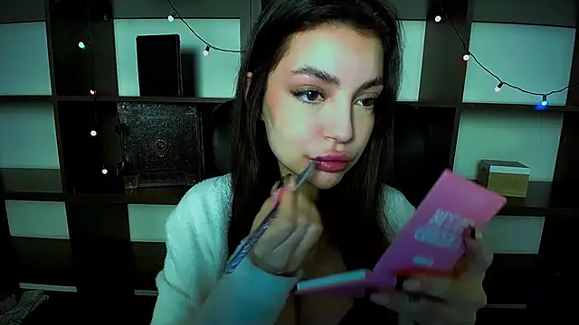 Snapshot of Lexi_Jous chatting on January 2025 01:49:01 PM Lexi Jous online show from January 2025 01:49:01 PM