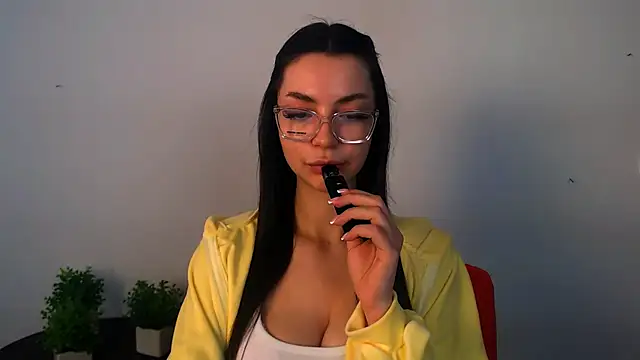 Snapshot of Lexi_Jous chatting on May 2026 01:07:01 PM Lexi Jous online show from May 2026 01:07:01 PM