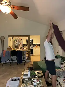 Snapshot of 32XRedBeard chatting on January 2025 05:12:02 PM 32XRedBeard online show from January 2025 05:12:02 PM