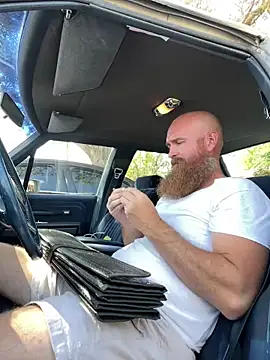 Snapshot of 32XRedBeard chatting on February 2025 07:26:01 PM 32XRedBeard online show from February 2025 07:26:01 PM