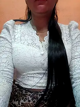 Snapshot of Eisha_20s chatting on October 2025 10:21:01 PM Eisha 20s online show from October 2025 10:21:01 PM