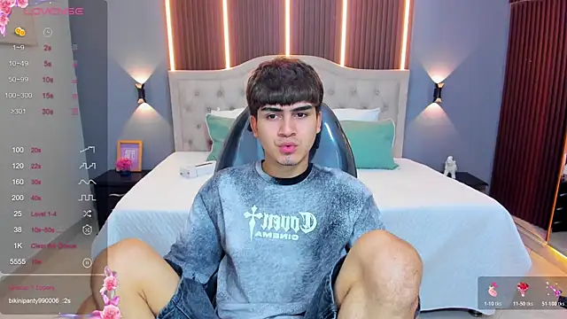 Snapshot of Tommy18__ chatting on July 2026 03:30:02 AM Tommy18 online show from July 2026 03:30:02 AM