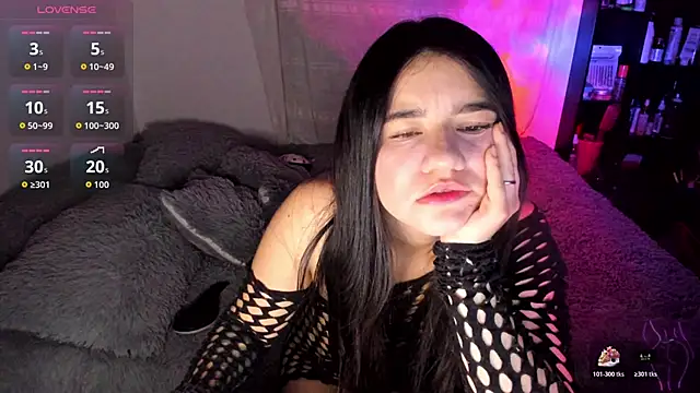 Snapshot of lilihot_ chatting on May 2026 05:27:02 AM lilihot online show from May 2026 05:27:02 AM