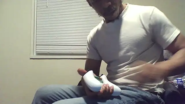 MrDaddyBbSnake online show from March 2025 12:59:01 AM