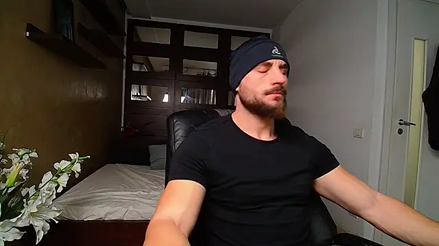 AdamJamesonn online show from February 2025 06:07:02 AM