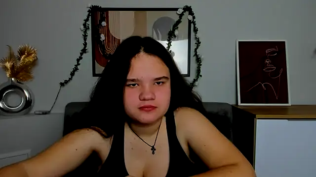 AdeleCruz online show from February 2025 01:29:01 PM