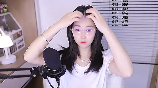 Muzi-sing online show from April 2026 12:19:02 PM