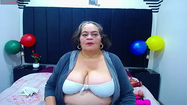 VickyBoobss online show from October 2025 08:07:01 PM