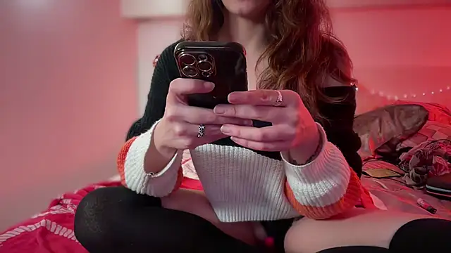Snapshot of charlyroseblossom chatting on February 2026 06:20:02 PM charlyroseblossom online show from February 2026 06:20:02 PM