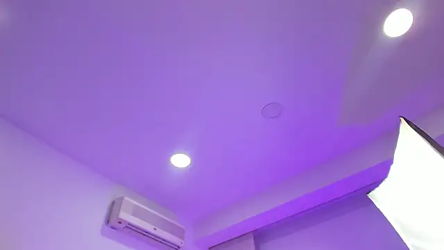 kathy bakerr online show from April 2026 01:34:01 PM