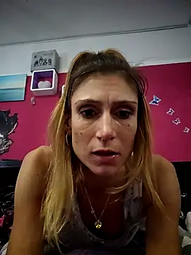 Dessousgirl8787 online show from January 2025 08:39:02 PM