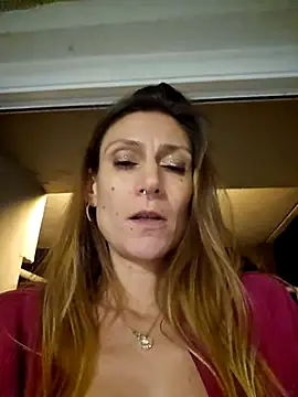 Dessousgirl8787 online show from January 2025 10:39:01 PM