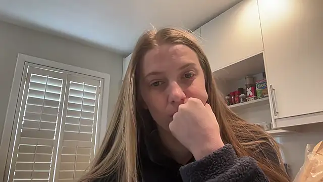 Ella-82 online show from February 2025 06:15:02 PM