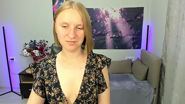 BeautyBlondy online show from September 2025 12:26:01 PM