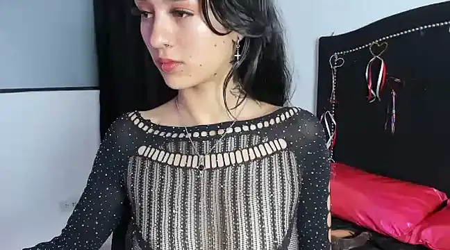 Snapshot of Cleo_Hott chatting on February 2025 03:12:02 AM Cleo Hott online show from February 2025 03:12:02 AM