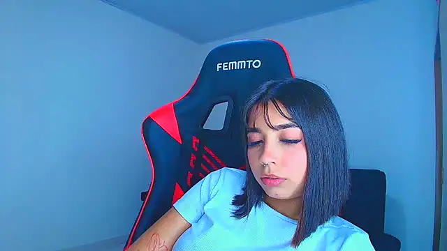 Rousse violett online show from October 2025 09:59:02 PM