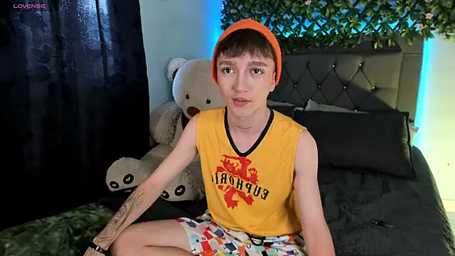 Snapshot of jeremy_salvatore chatting on January 2025 09:44:02 PM jeremy salvatore online show from January 2025 09:44:02 PM