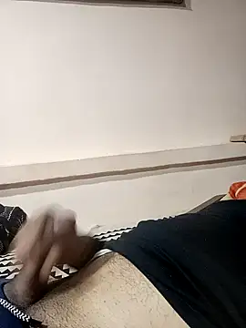 Snapshot of Rajasthani-boy chatting on January 2025 04:50:02 PM Rajasthani-boy online show from January 2025 04:50:02 PM