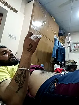 Snapshot of Rajasthani-boy chatting on February 2025 03:51:02 PM Rajasthani-boy online show from February 2025 03:51:02 PM