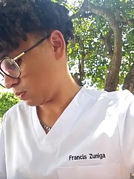 Snapshot of TwinklindoFJ chatting on February 2025 06:42:02 PM TwinklindoFJ online show from February 2025 06:42:02 PM